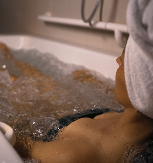 Thermal bath with whirlpool